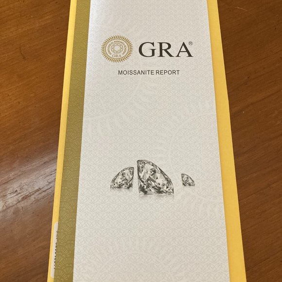 Certified 3 ct tw Moissanite Round Stud Earrings NEW - Picture 6 of 7